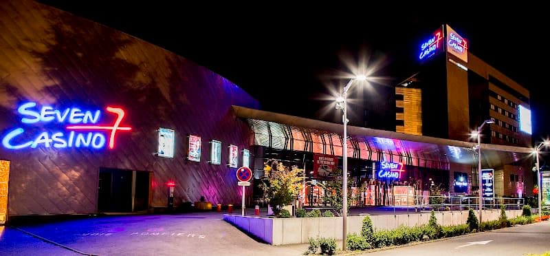 Casino cinema in Jœuf