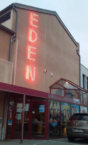 Eden cinema in Crest