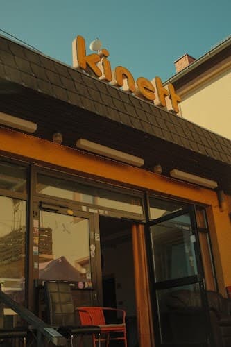 Kinett