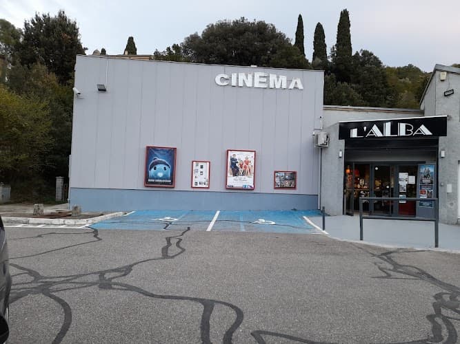 L'Alba cinema in Corte