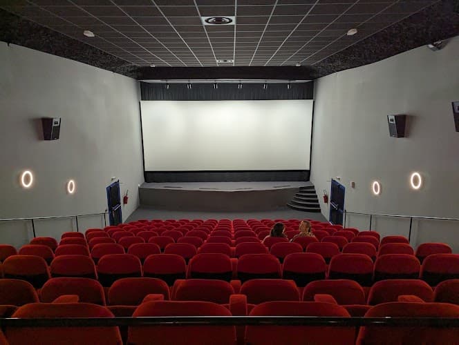 Le Rex cinema in Crozon