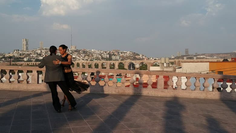 Baile De Abrazo